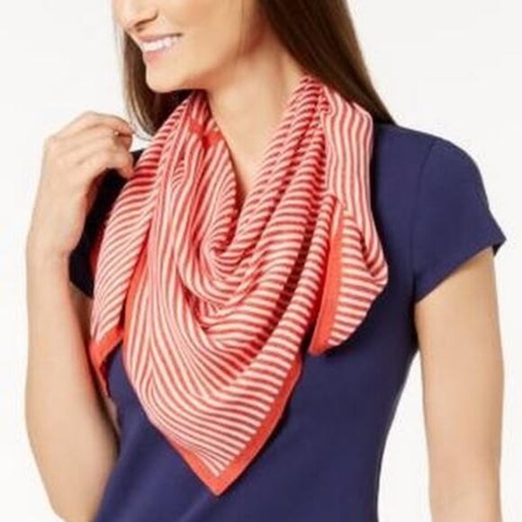 Michael Kors Petite Stripe Square Scarf, One Size - Picture 1 of 1